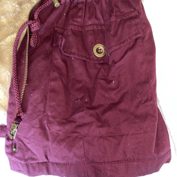 C’EST TOI MAROON CARGO UTILITY FUR LINED VEST - Picture 2 of 9